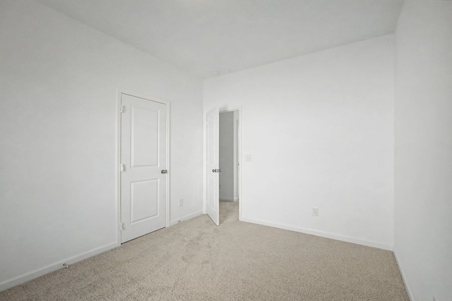 Spacious, unfurnished interior of a new home in The Oaks, Clarksville (Image 23). Spacious, unfurnished interior of a new home in The Oaks, Clarksville (Image 23).