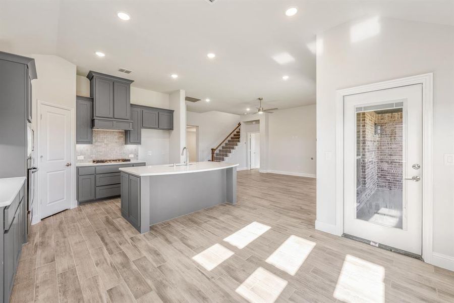 Furnished interior view inside a new home in Sonoma Verde, McLendon-Chisholm (Image 7).