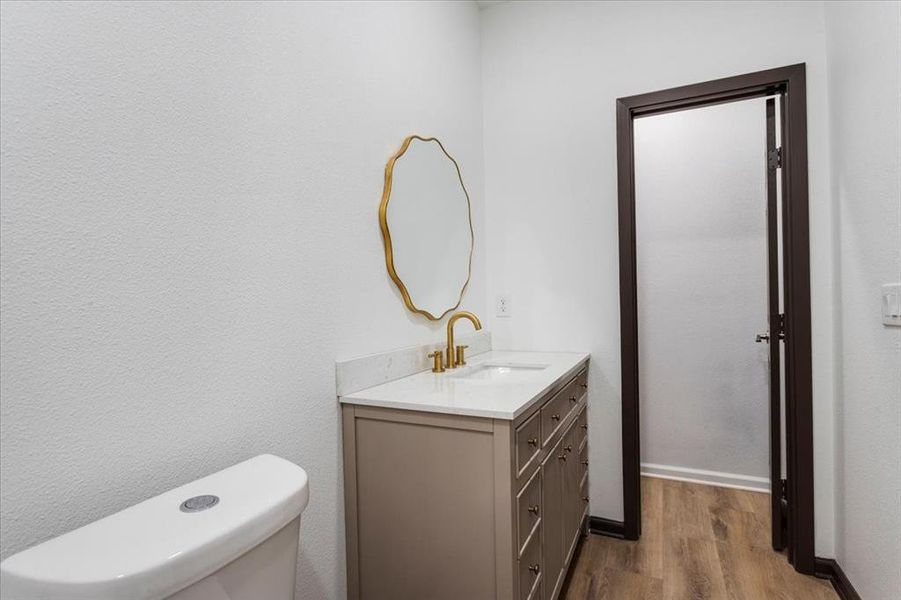 Furnished interior view inside a new home in , Whitesboro (Image 5).