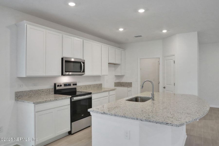 Furnished interior view inside a new home in Bellbrooke, Jacksonville (Image 6).