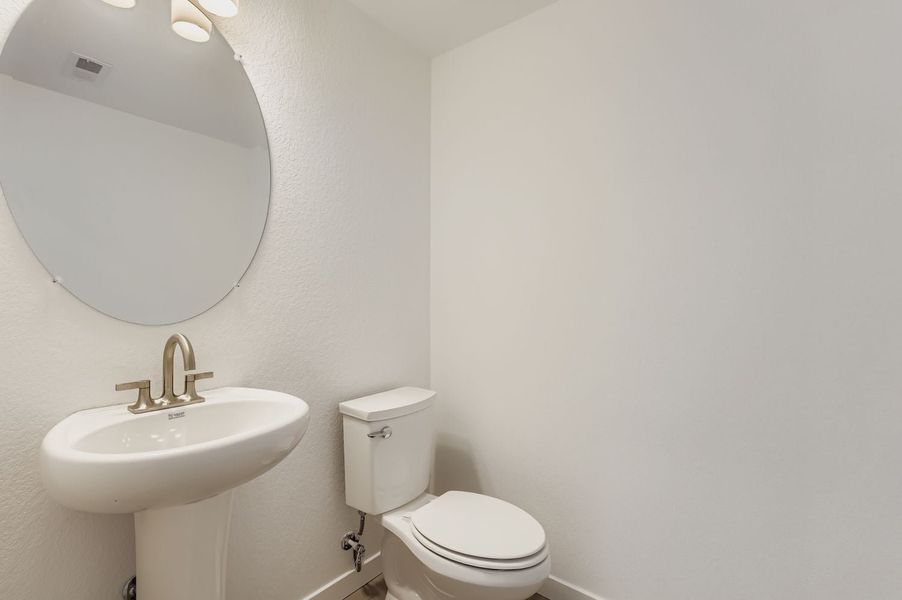 2279 E Suniga RD, Fort Collins, CO.  - Slide 25