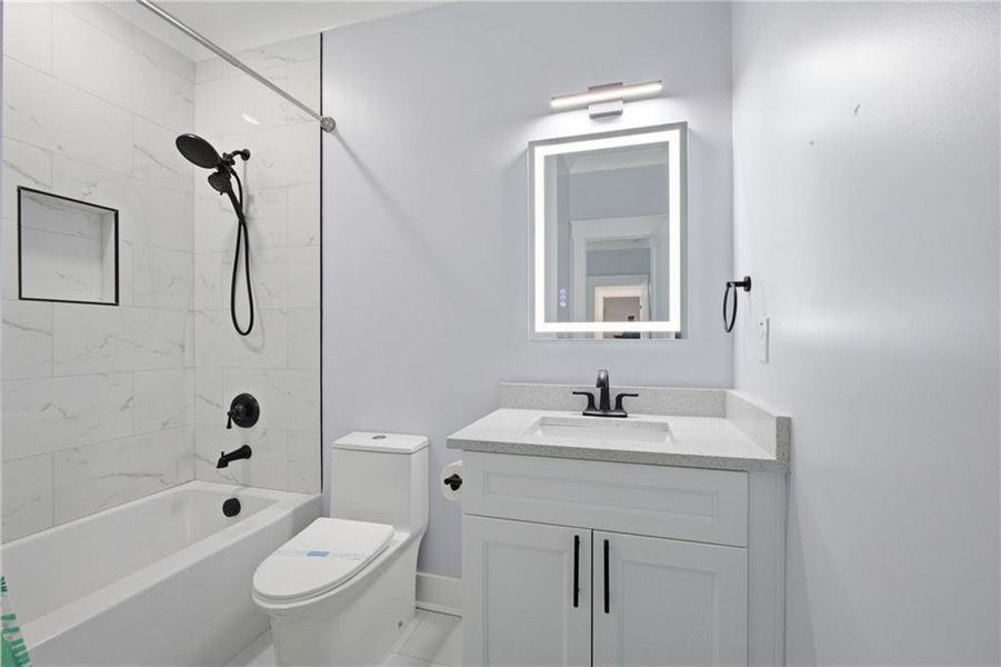 Furnished interior view inside a new home in , Snellville (Image 24). Furnished interior view inside a new home in , Snellville (Image 24).
