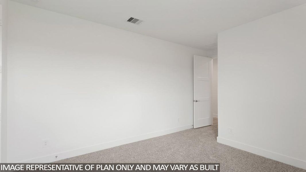 Spacious, unfurnished interior of a new home in Silverthorne, Conroe (Image 19).