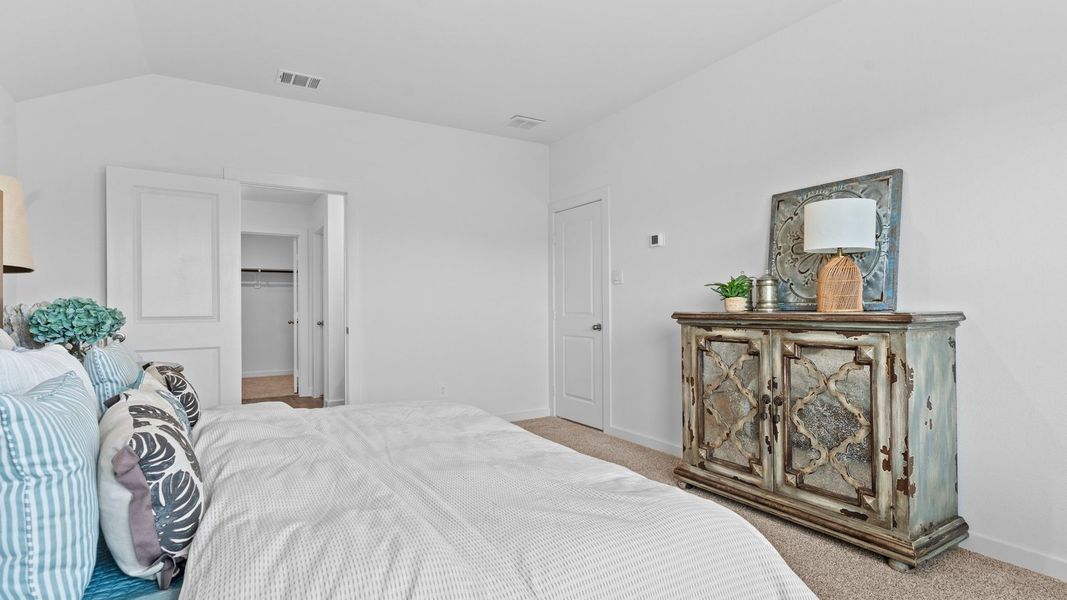 Furnished interior view inside a new home in Evergreen, Rosenberg (Image 20).