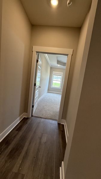 Spacious, unfurnished interior of a new home in Veterans Cove, Murfreesboro (Image 24).