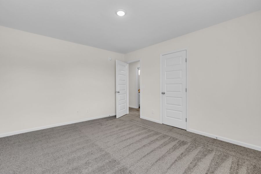 Representative unfurnished interior of a home built from the The Duncan by RTS Homes in The Village at Sassafras, Allenhurst (Image 41).