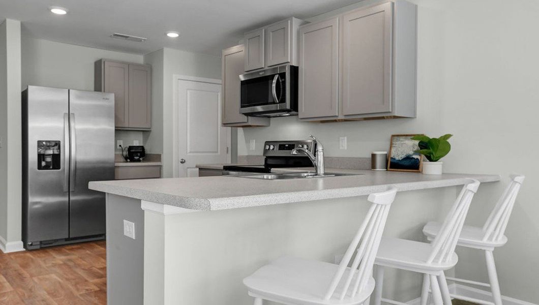 Furnished interior view inside a new home in Holly Oaks, Statesboro (Image 7).