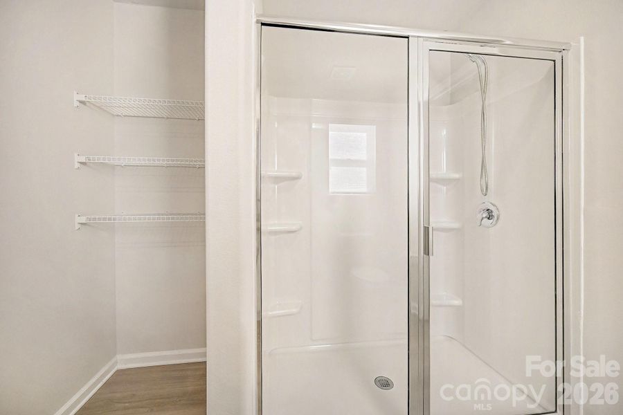 Image 28 of a home in .