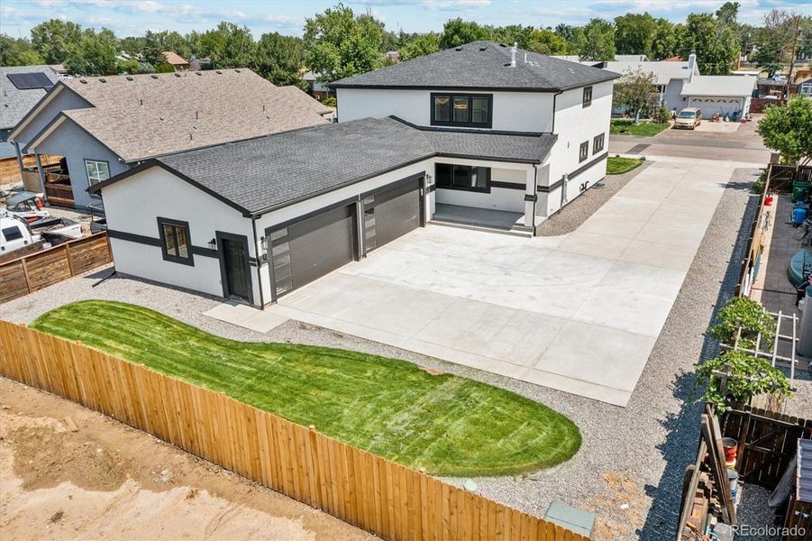 Exterior details and patio area of a home in , Aurora (Image 28).