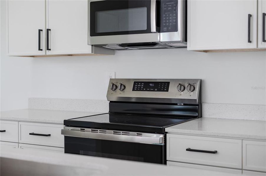 Close-up of interior finishes inside a home in , Deltona (Image 17).