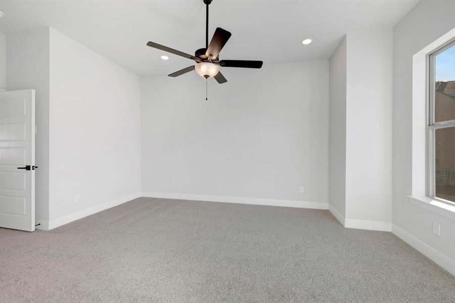 Spacious, unfurnished interior of a new home in Hillside at Las Colinas, Irving (Image 21). Spacious, unfurnished interior of a new home in Hillside at Las Colinas, Irving (Image 21).