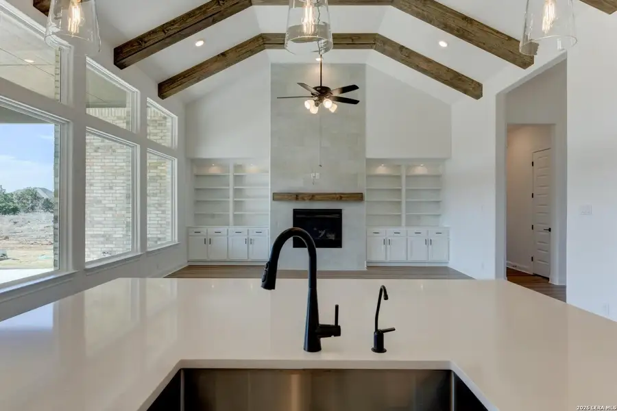 Furnished interior view inside a new home in Waldsanger, New Braunfels (Image 3).