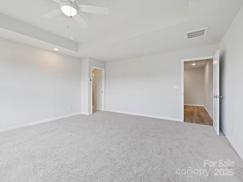 Spacious, unfurnished interior of a new home in Westview Towns, Waxhaw (Image 27).