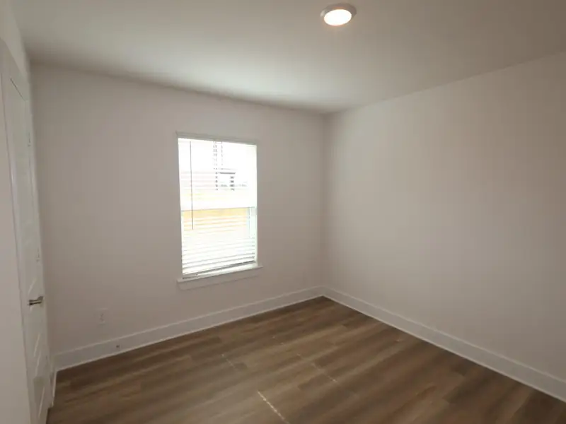Spacious, unfurnished interior of a new home in Sorella, Tomball (Image 12). Spacious, unfurnished interior of a new home in Sorella, Tomball (Image 12).