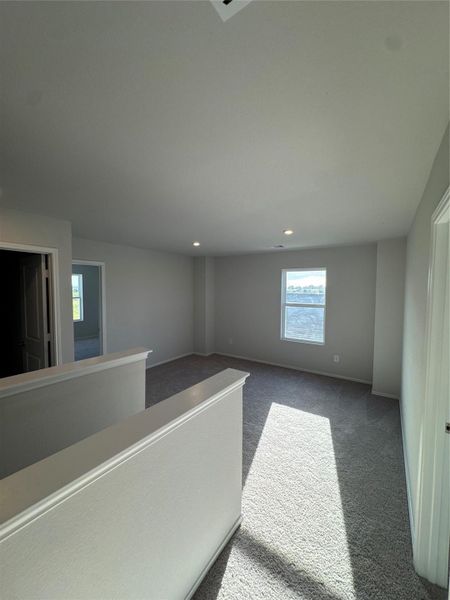 Spacious, unfurnished interior of a new home in Santa Fe, Cleveland (Image 17). Spacious, unfurnished interior of a new home in Santa Fe, Cleveland (Image 17).