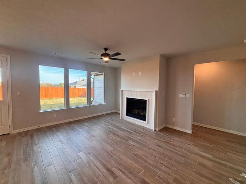 Spacious, unfurnished interior of a new home in Northstar, Haslet (Image 7). Spacious, unfurnished interior of a new home in Northstar, Haslet (Image 7).
