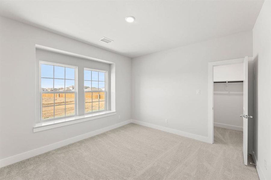 1504 Blackthorne-Bedroom-1