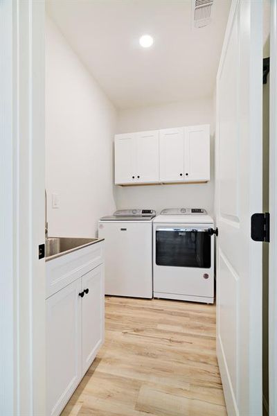 Furnished interior view inside a new home in , Sumner (Image 8).