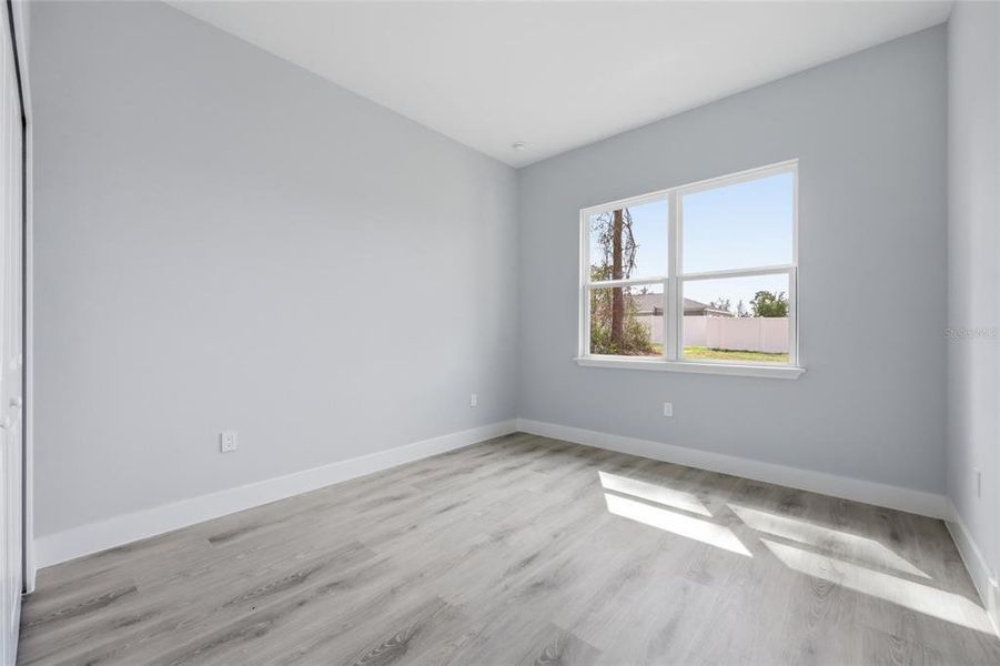 Spacious, unfurnished interior of a new home in , Ocala (Image 24).