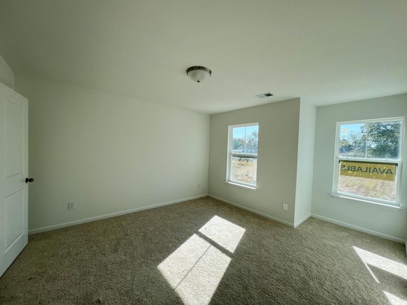 Spacious, unfurnished interior of a new home in Bellevue, Greenville (Image 9). Spacious, unfurnished interior of a new home in Bellevue, Greenville (Image 9).