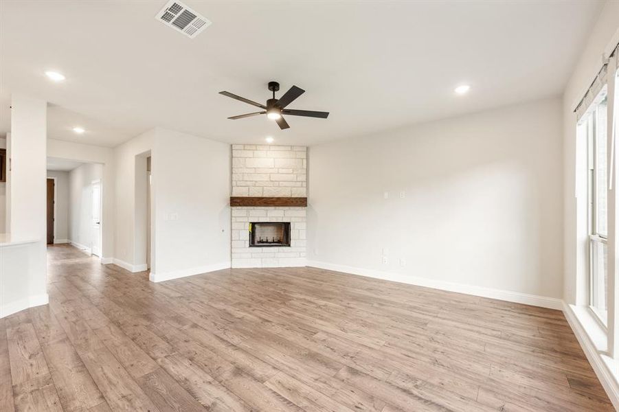 Spacious, unfurnished interior of a new home in Woodstone, Providence Village (Image 32).