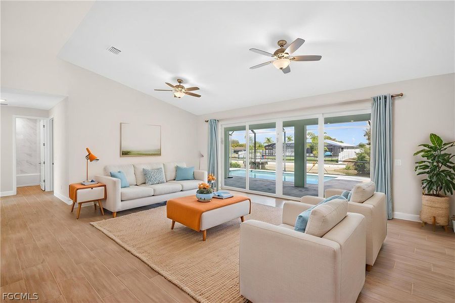 Furnished interior view inside a new home in Cape Coral, Cape Coral (Image 6).
