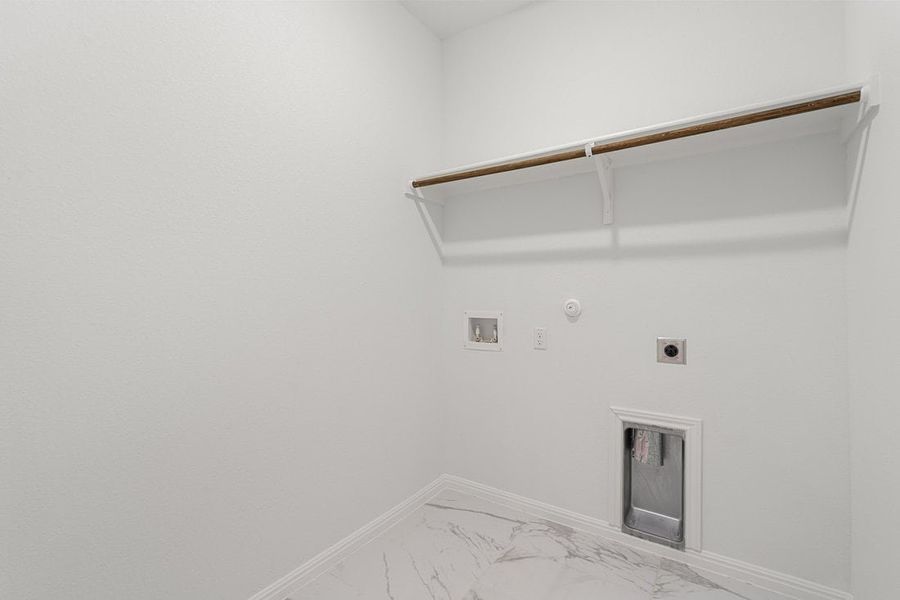 Furnished interior view inside a new home in Porter Country, Kyle (Image 18).