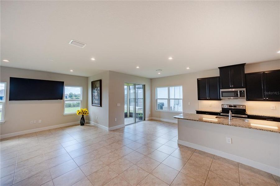 Spacious, unfurnished interior of a new home in , Port Charlotte (Image 23). Spacious, unfurnished interior of a new home in , Port Charlotte (Image 23).