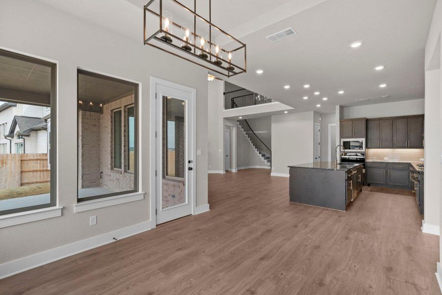 From Casual Dining to Kitchen