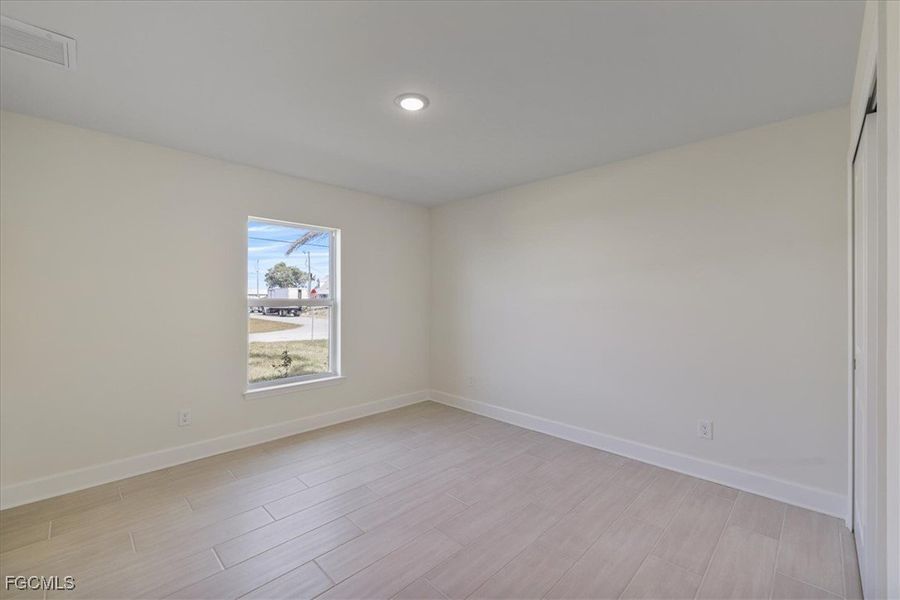 Spacious, unfurnished interior of a new home in Cape Coral, Cape Coral (Image 22). Spacious, unfurnished interior of a new home in Cape Coral, Cape Coral (Image 22).