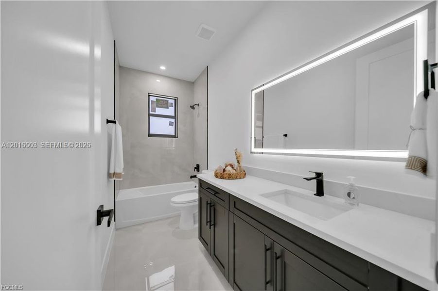 Furnished interior view inside a new home in , Lehigh Acres (Image 12).