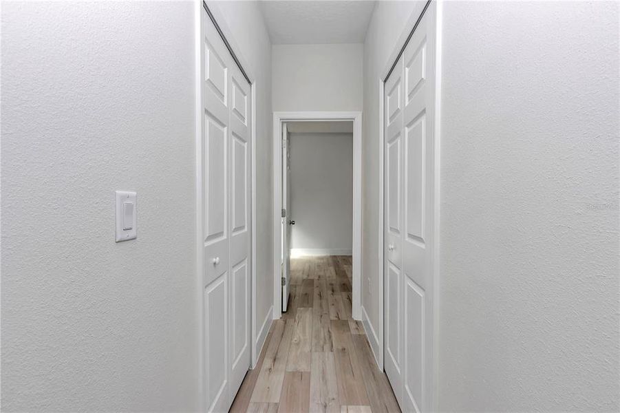 Spacious, unfurnished interior of a new home in , Ocala (Image 48).