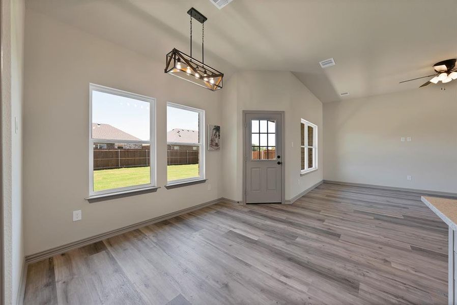 Easy-care double pane tilt windows throughout Easy-care double pane tilt windows throughout