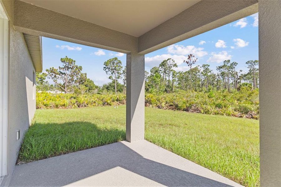 Exterior details and patio area of a home in , Port Charlotte (Image 21).