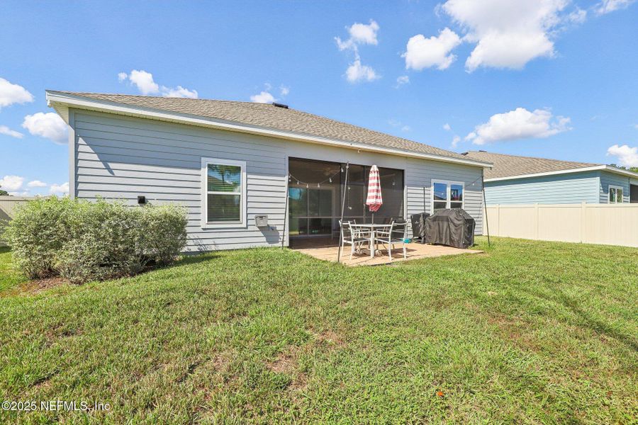Exterior details and patio area of a home in Longleaf: Longleaf 60s, Jacksonville (Image 4).