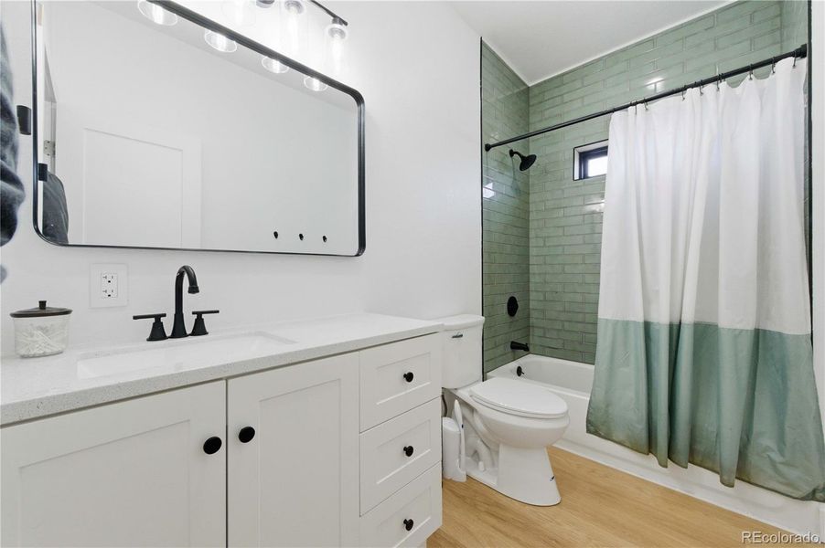 Furnished interior view inside a new home in , Cañon City (Image 33). Furnished interior view inside a new home in , Cañon City (Image 33).