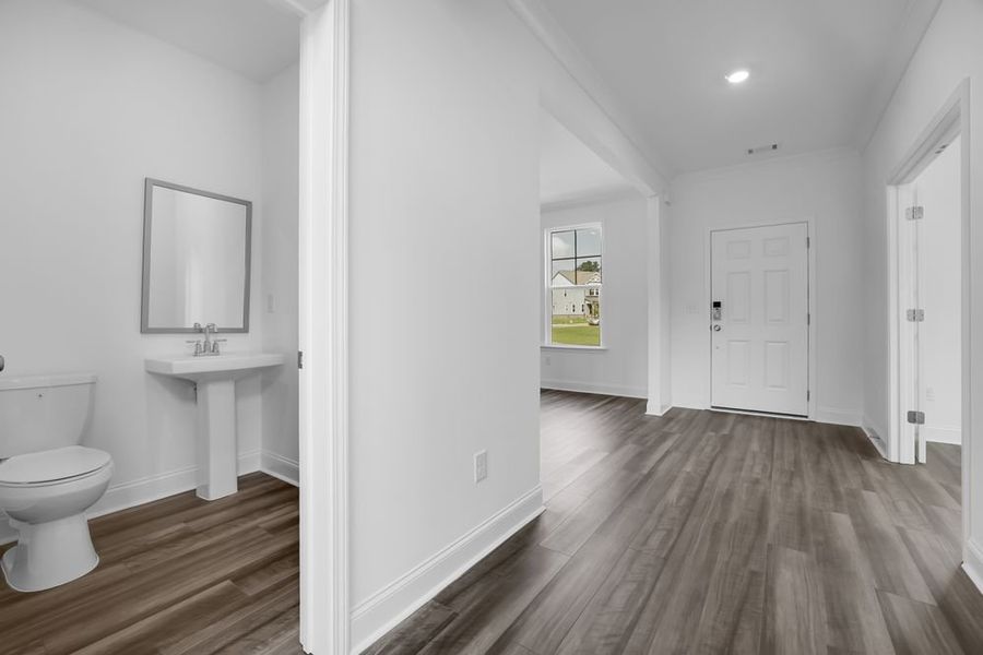 Spacious, unfurnished interior of a new home in Kennison Creek, Cumming (Image 21). Spacious, unfurnished interior of a new home in Kennison Creek, Cumming (Image 21).