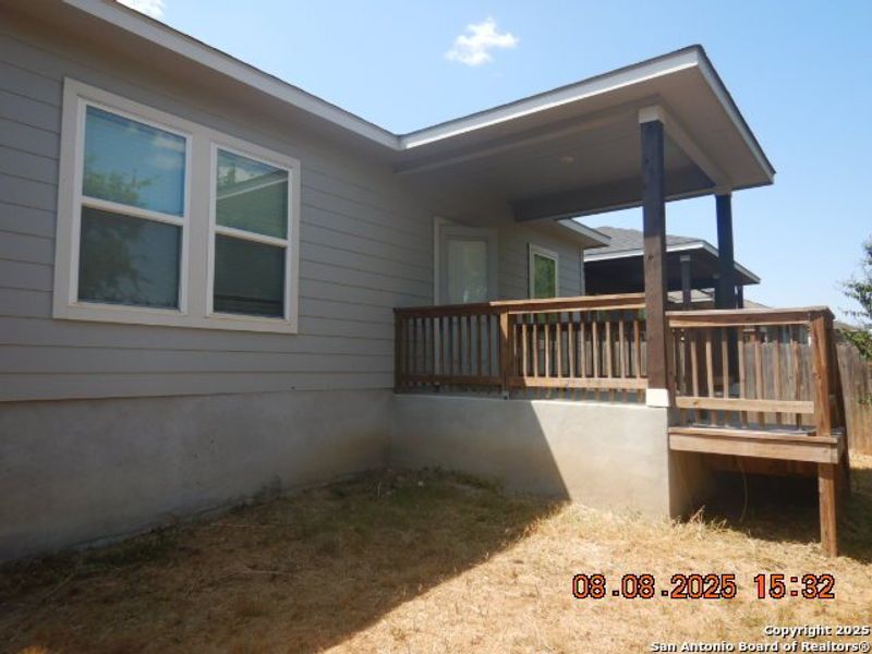 Front exterior of a new home in Notting Hill, Converse, TX, highlighting curb appeal (Image 1).