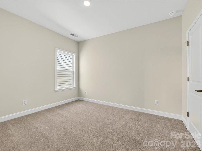 Spacious, unfurnished interior of a new home in Encore at Harmony, Harrisburg (Image 25).