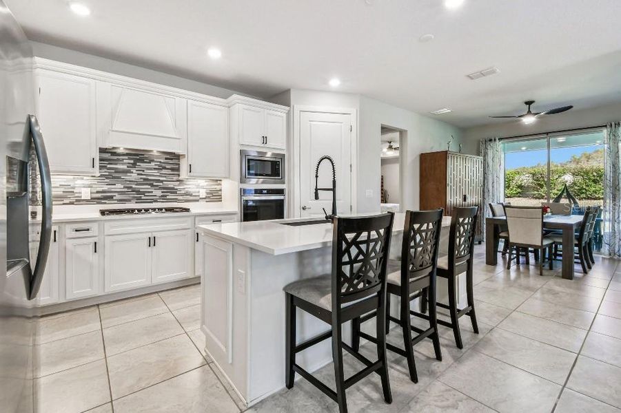 Furnished interior view inside a new home in , Land O' Lakes (Image 31).