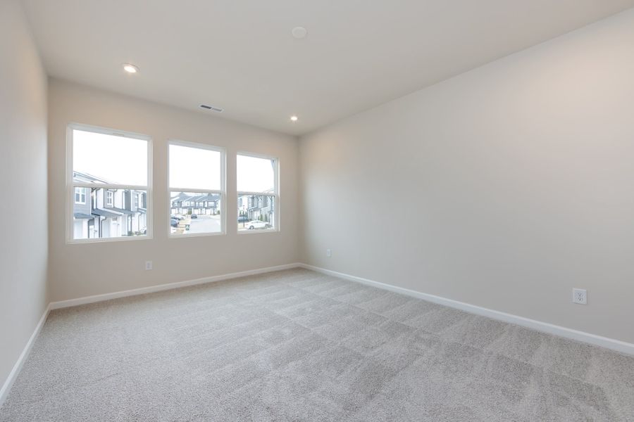 Spacious, unfurnished interior of a new home in Fifteen 15 Cannon, Charlotte (Image 45).