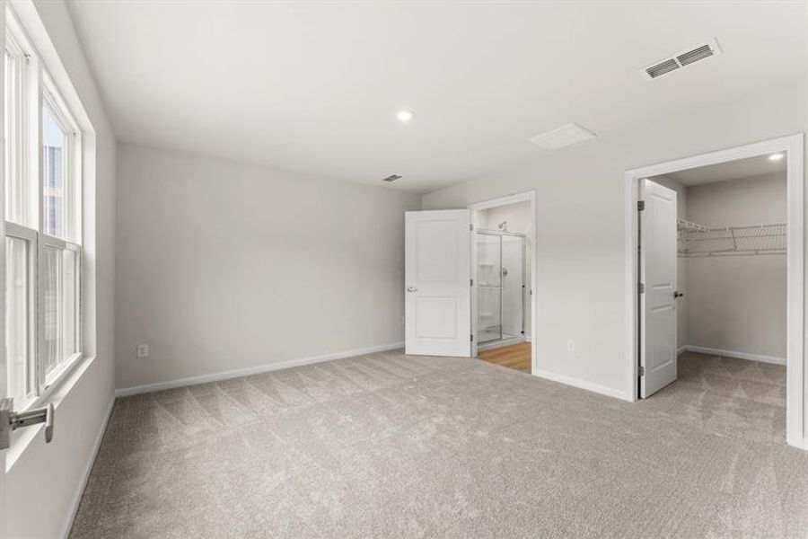 Spacious, unfurnished interior of a new home in Bell Creek Single Family Homes, Winnabow (Image 16). Spacious, unfurnished interior of a new home in Bell Creek Single Family Homes, Winnabow (Image 16).