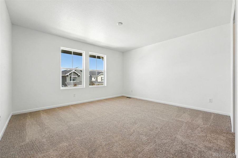 3297 N Duquesne Way ~ Ready Now