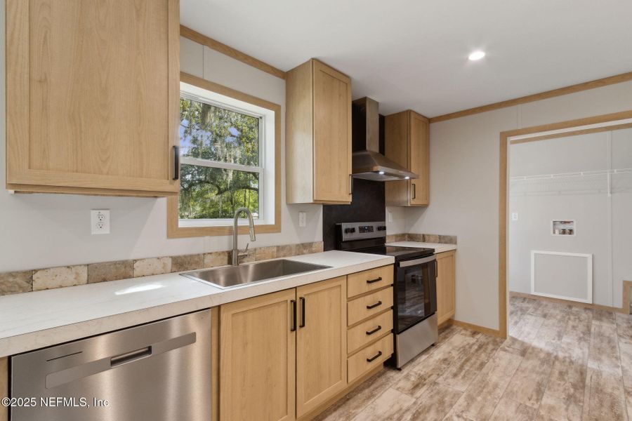 Furnished interior view inside a new home in , Yulee (Image 7).