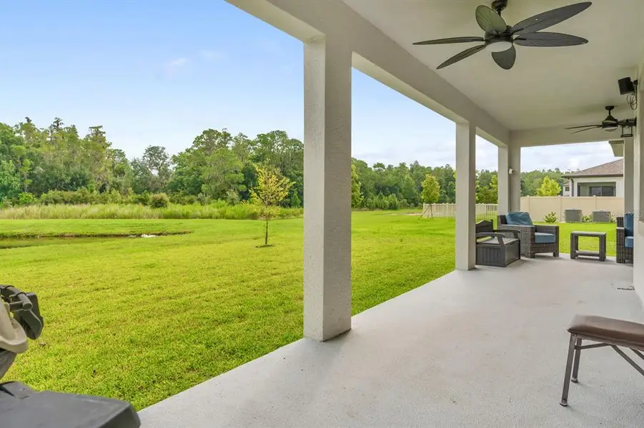 Exterior details and patio area of a home in , Tampa (Image 35).