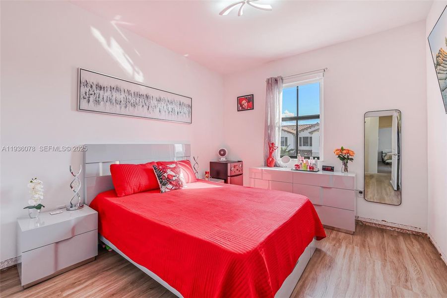 Furnished interior view inside a new home in , Homestead (Image 28).