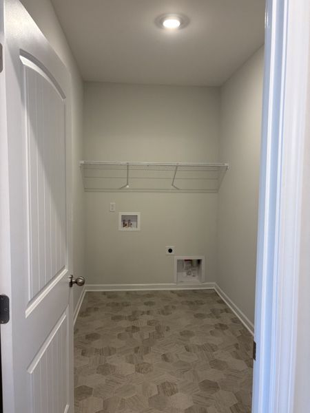 Spacious, unfurnished interior of a new home in Woodruff Cove, Murfreesboro (Image 6). Spacious, unfurnished interior of a new home in Woodruff Cove, Murfreesboro (Image 6).
