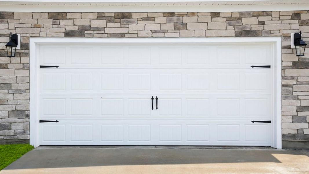 Exterior details and patio area of a home in Seven Oaks, Greenwood (Image 2). Exterior details and patio area of a home in Seven Oaks, Greenwood (Image 2).