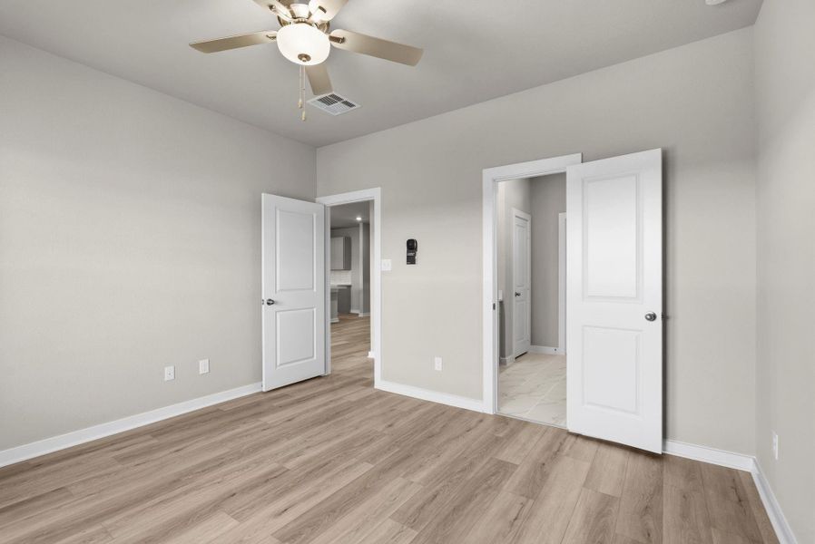 Spacious, unfurnished interior of a new home in Cypress Green, Hockley (Image 25).