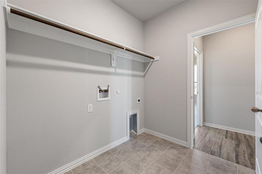 Spacious, unfurnished interior of a new home in Fairview Meadows, Rhome (Image 33). Spacious, unfurnished interior of a new home in Fairview Meadows, Rhome (Image 33).